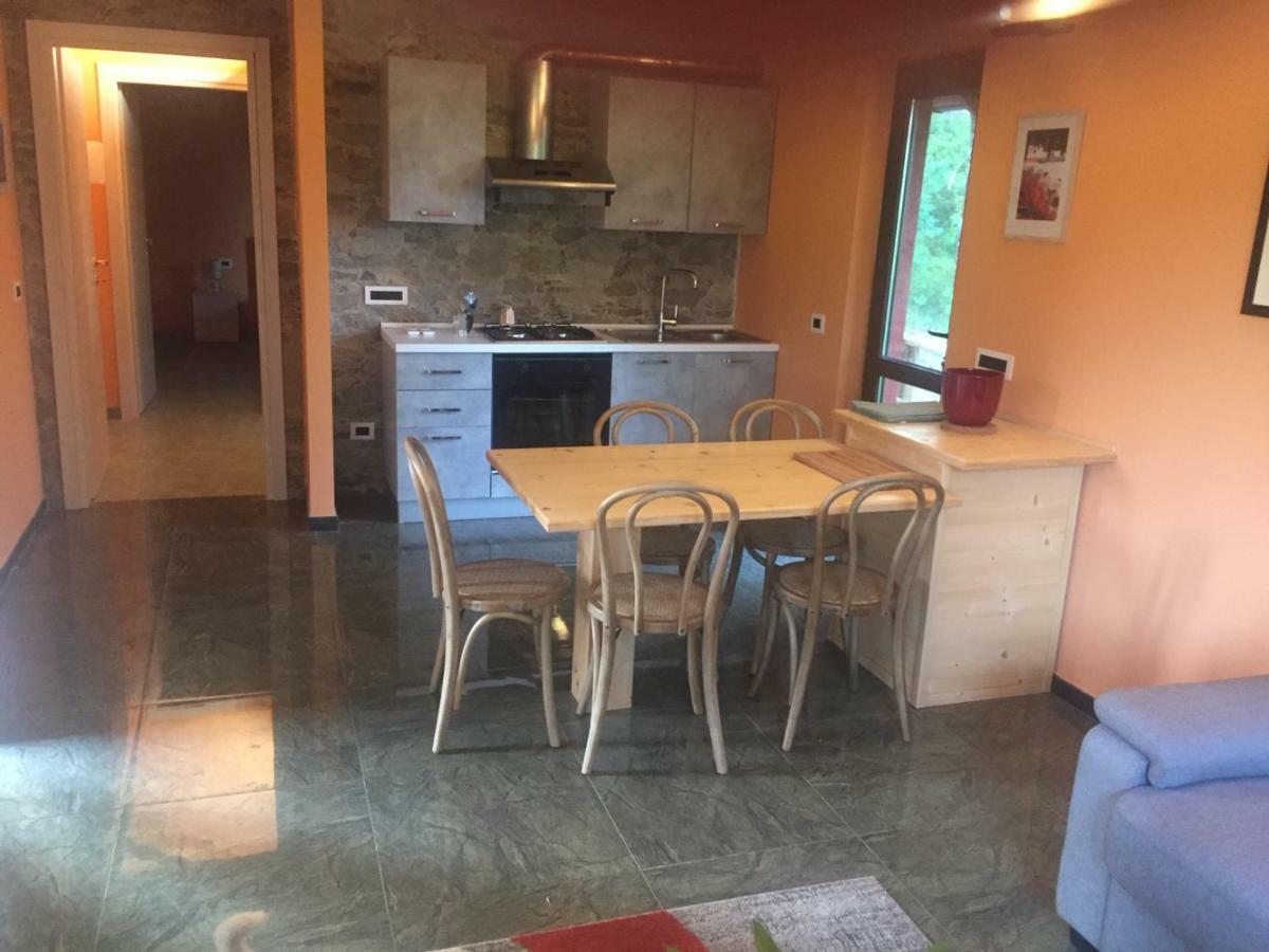 Le Murazze Holiday Houses Ponzone 外观 照片