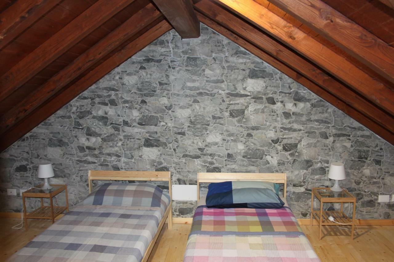 Le Murazze Holiday Houses Ponzone 外观 照片